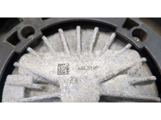 Вентилятор радиатора  Chevrolet Volt 2015-2019           