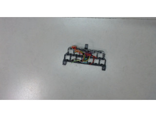 Блок реле  Volkswagen Passat 5 2000-2005           1.9