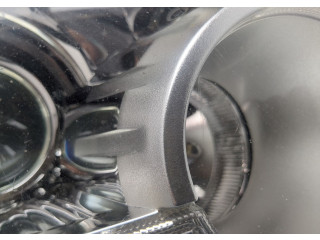 Фара передняя  Land Rover Discovery 4 2009-2016 правая 