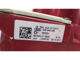 Задний фонарь