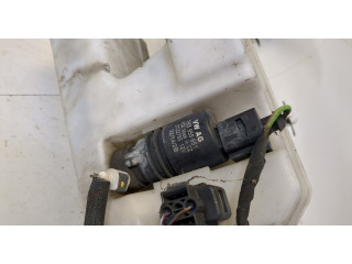 Бачок омывателя  Volkswagen Passat 7 2010-2015 Европа       1.6