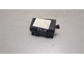 Блок предохранителей Volkswagen Transporter 5 2003-2009 7H0937617 2.5