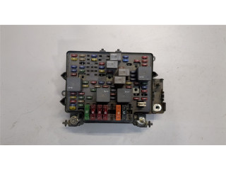 Блок предохранителей  Chevrolet Tahoe 1999-2006      12193645    5.3