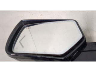 Зеркало боковое  Chevrolet Tahoe 2014-2021  левое           