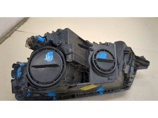 Фара передняя  Skoda Yeti 2013-2018 правая 