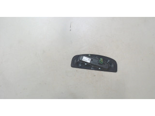 Дисплей бортового компьютера  Volvo XC90 2014-2019 39828069        