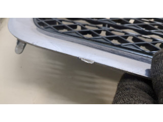 Решетка радиатора Suzuki Grand Vitara 2005-2015