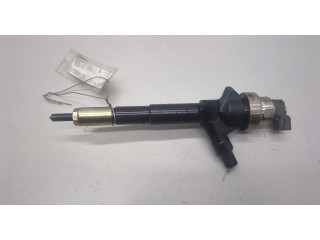 Форсунка топливная  Opel Meriva 2010-2018    55567729     