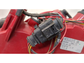 Задний фонарь 8T0945095