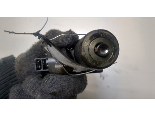 Форсунка топливная  Volkswagen Golf 4 1997-2005    038130201G     