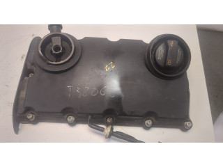 Клапанная крышка двигателя ДВС  Audi A4 (B7) 2005-2007      