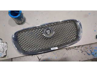 Решетка радиатора Jaguar XF 2007-2015 C2Z3832, 8X238A100AB