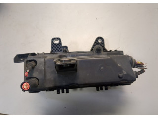 Блок предохранителей Jaguar XE 2015-2025