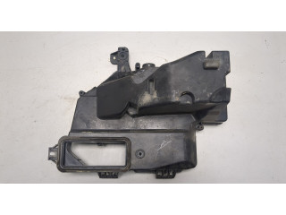 Корпус блока предохранителей  Audi A6 (C6) 2005-2011      4F1907355A     3