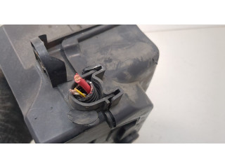 Блок предохранителей  Dacia Sandero 2013-2020         