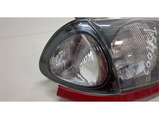 Фара передняя Toyota Avensis 1 1997-2003 правая