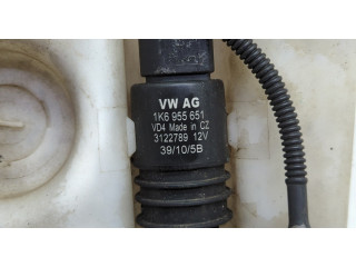 Бачок омывателя Volkswagen Golf 6 2009-2012