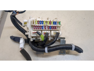 Блок предохранителей Infiniti QX56 2010-2013