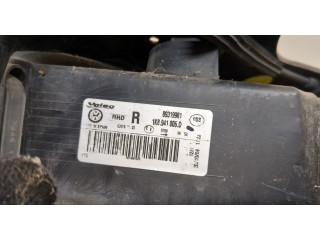 Фара передняя Volkswagen Scirocco 2008- правая