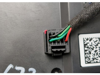 Дисплей мультимедиа  Buick Encore 2016-2022 42688395       