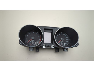 Панель приборов Volkswagen Golf 6 2009-2012 5K0920960M