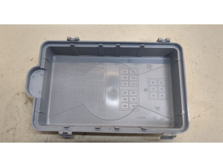 Крышка блока предохранителей  Cadillac XT4 2018-2023      84949523   