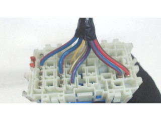 Блок предохранителей  Volvo V70 2007-2013          3.2