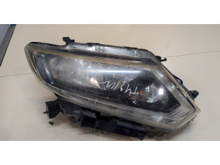 Фара передняя  Nissan X-Trail (T32) 2013- правая 