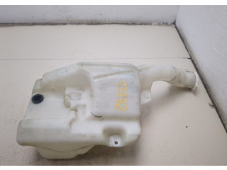 Бачок омывателя  Mitsubishi Galant 2004-2012 MN169803   