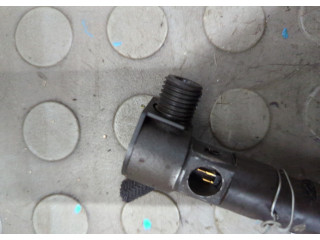 Форсунка топливная  Opel Antara 2006-2015    4802157     