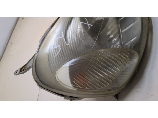 Фара передняя  Toyota Yaris 1999-2006 правая 