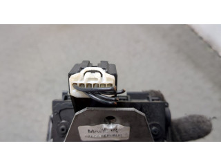 Замок багажника  Volvo S40 2004-       