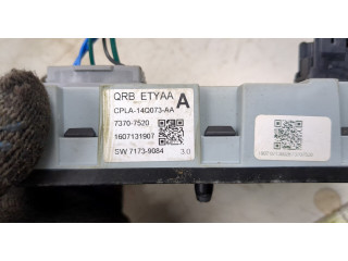 Блок предохранителей Jaguar XE 2015-