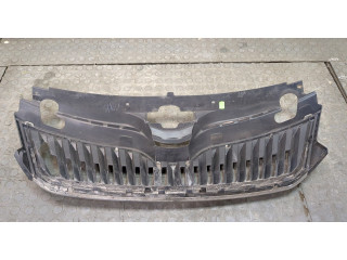 Решетка радиатора  Skoda Rapid 2012-2020          