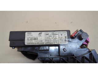 Блок предохранителей Volkswagen Sharan 2000-2010