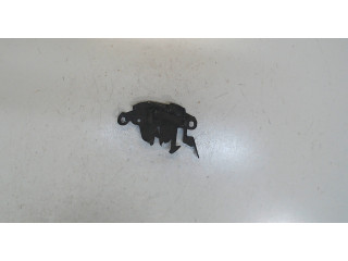 Замок капота Nissan Armada 2003-2007