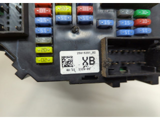 Блок предохранителей Chevrolet Tahoe 2006-2014