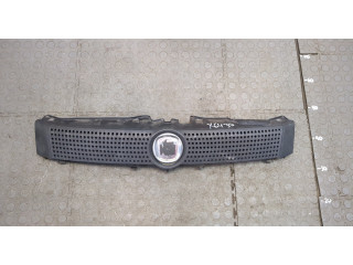 Решетка радиатора  Fiat Panda 2003-2012          