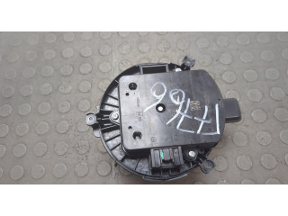 Моторчик печки GMC Acadia 2019-2025 84879262 84879262