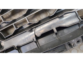 Решетка радиатора  Audi Q2 2016-2021           