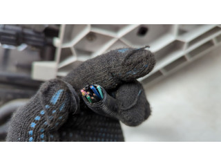 Фара передняя Nissan Pathfinder 2012-2020 левая