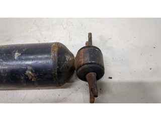 Стойка амортизатора  Jeep Wrangler 1996-2006      