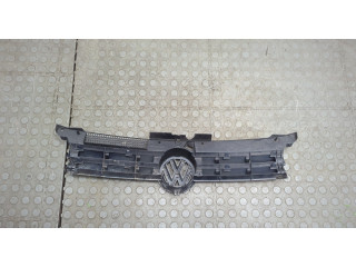 Решетка радиатора  Volkswagen Golf 4 1997-2005          