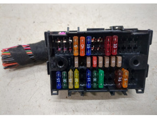 Блок предохранителей Skoda Yeti 2009-2014