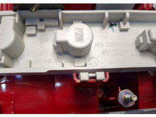 Задний фонарь 1Z5945112A