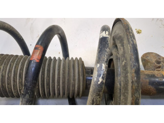 Стойка амортизатора Nissan Pathfinder 2012-2017 3.5 бензин