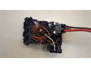 Блок предохранителей Skoda Octavia (A7) 2017-2021 5Q0937615C