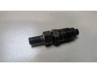 Форсунка топливная Mitsubishi Pajero 1990-2000 MD103301
