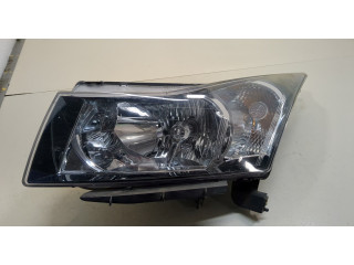 Фара передняя  Chevrolet Cruze 2009-2015 левая 