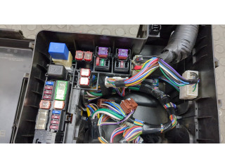 Блок предохранителей  Infiniti QX56 2010-2013      243821LA1A   